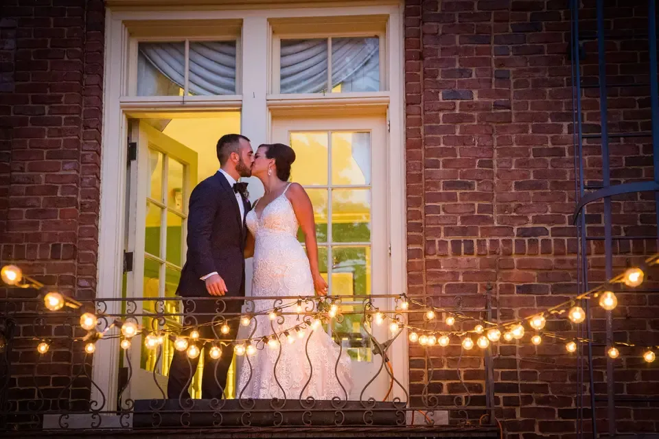 Intimate Indoor wedding venue at the Montague Inn