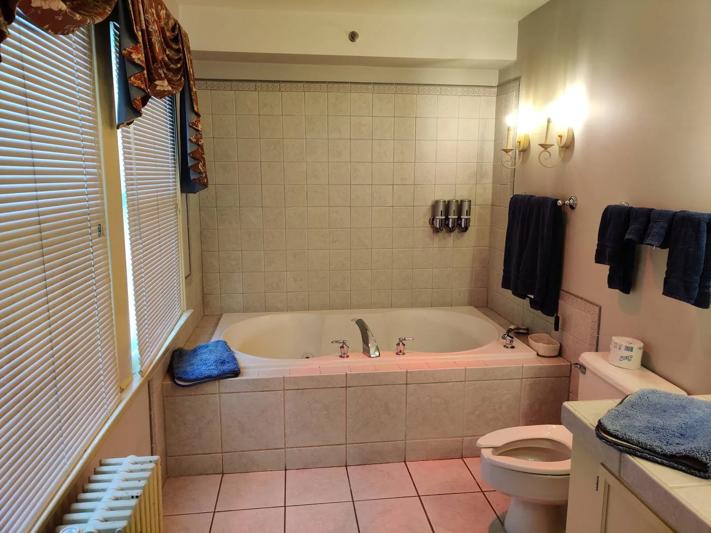 Acker Suite at the Montague Inn Bed & Breakfast