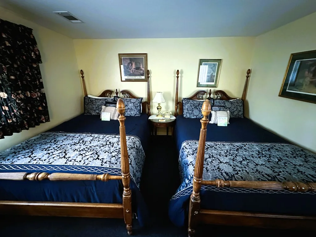 Couse at the Montague Inn Bed & Breakfast