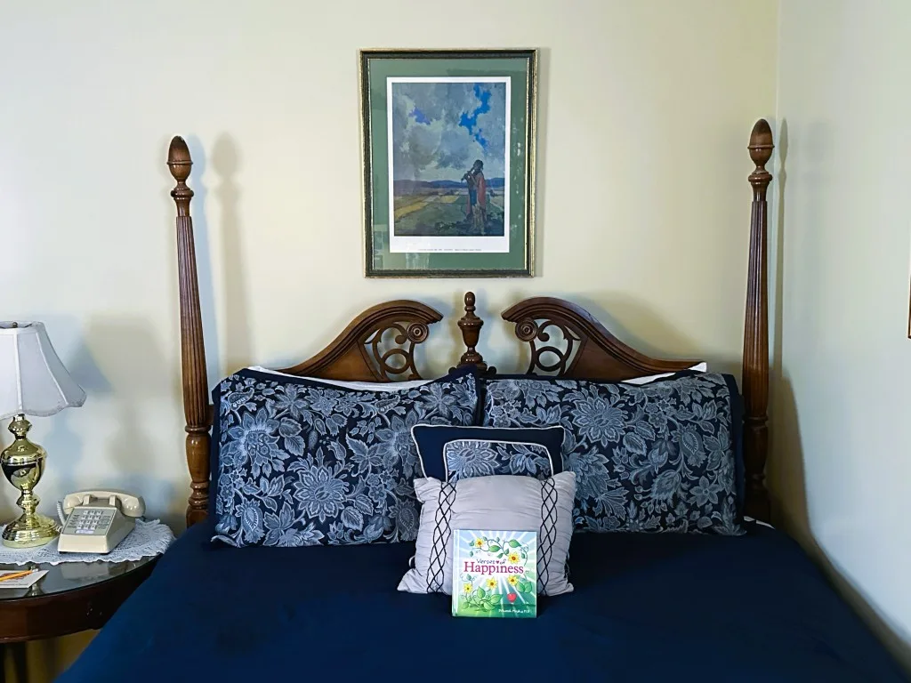 Couse at the Montague Inn Bed & Breakfast