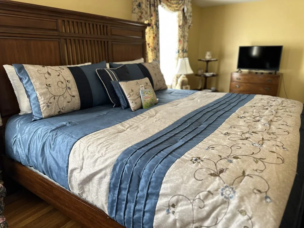 Cass Suite at the Montague Inn Bed & Breakfast