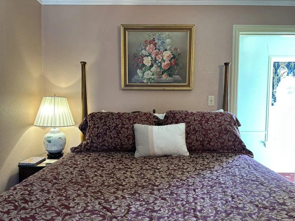Hulda at the Montague Inn Bed & Breakfast