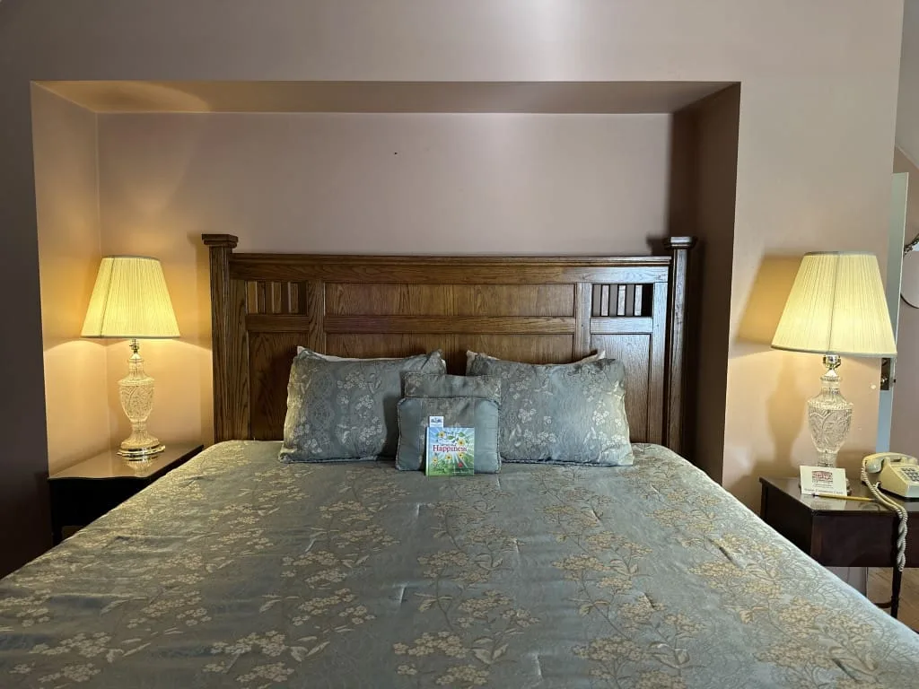Robert's guest room at the Montague Inn