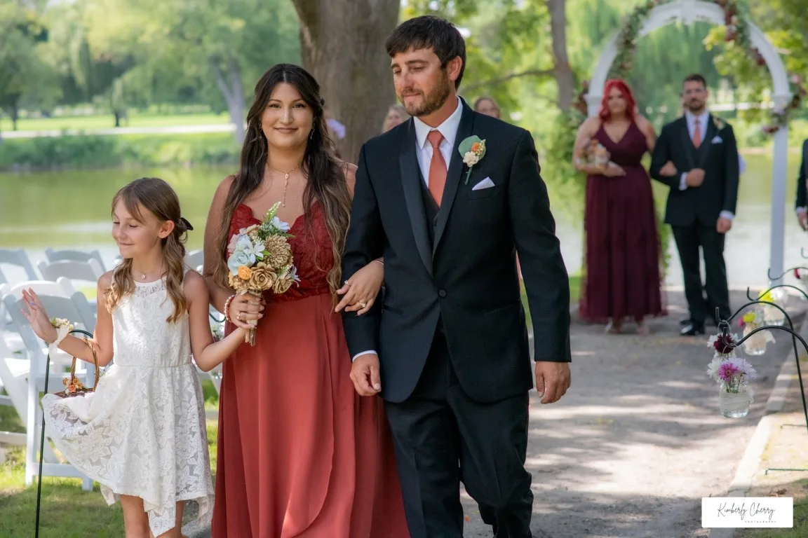Grand Outdoor wedding venue at the Montague Inn